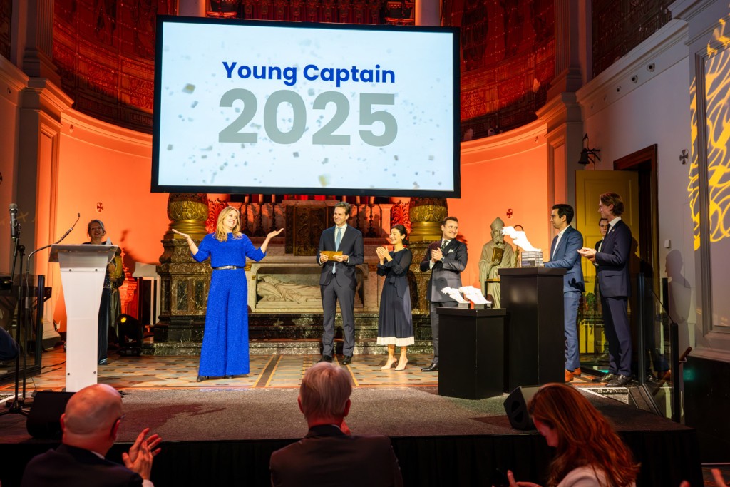 Kaya de Lange (BeFrank) wint de Young Captain Award 2025